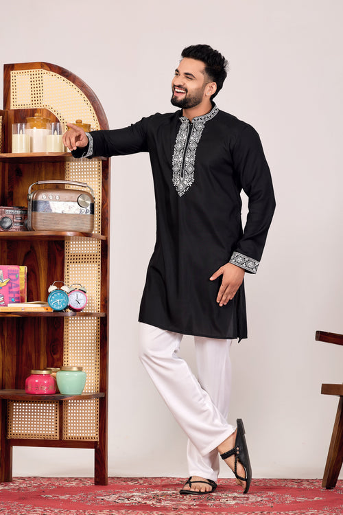BLACK CHAIN SILK MANDARIN NECK EMBROIDERED KURTA