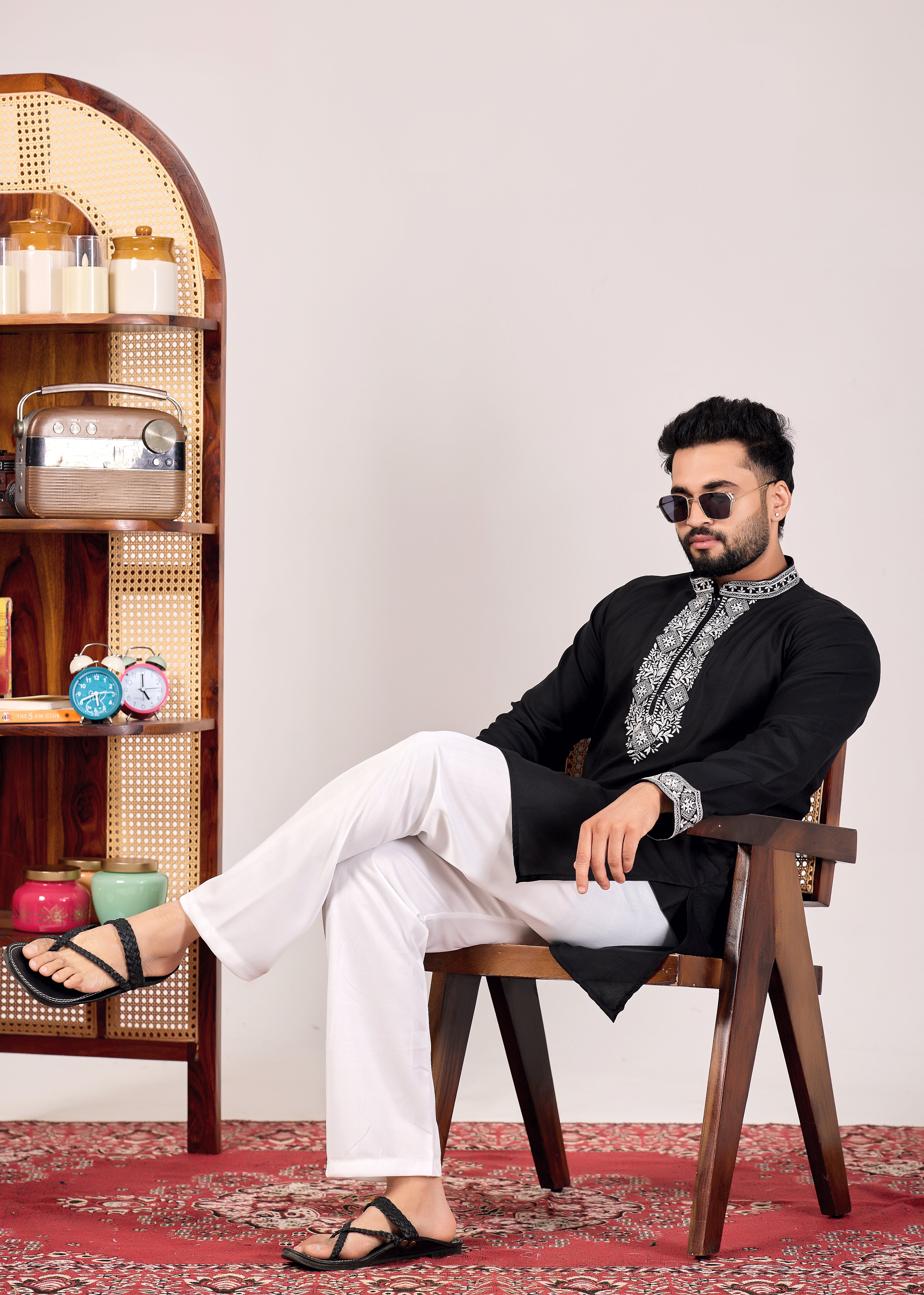 BLACK CHAIN SILK MANDARIN NECK EMBROIDERED KURTA
