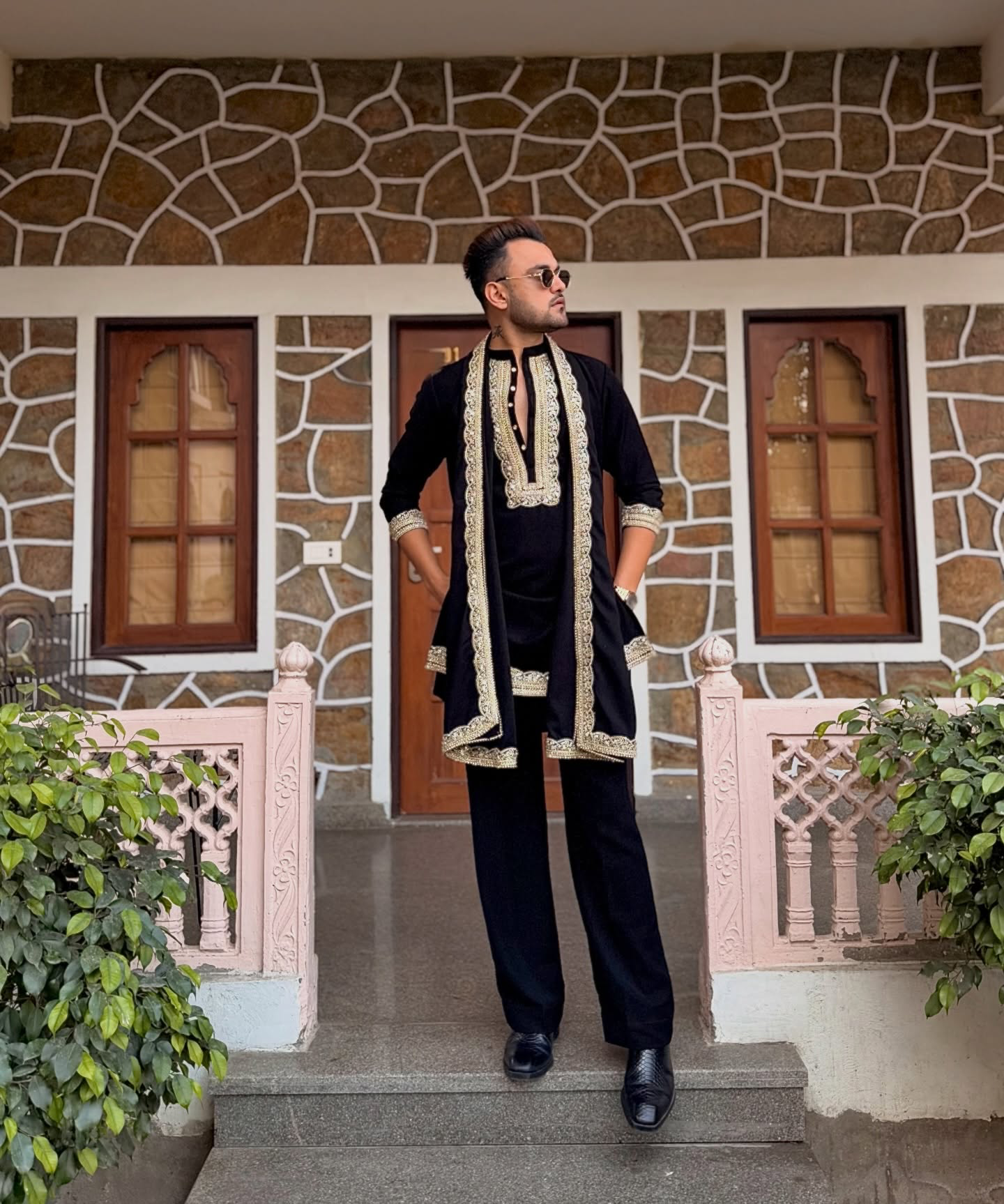 BLACK EMBROIDERED KURTA SET WITH DUPATTA