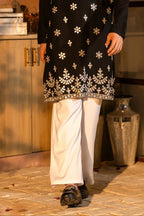 BAGGY ETHNIC PANTS IN WHITE FOR KURTAS WITH ELASTIC AND DRAWSTRING