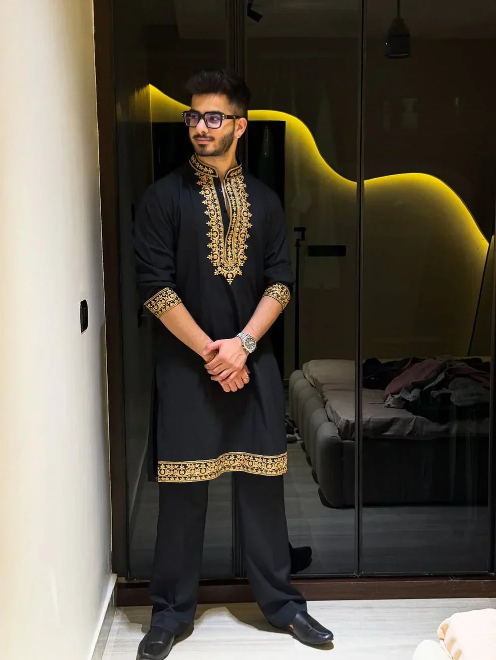 FESTIVAL SPECIAL ROYAL BLACK EMBROIDERED KURTA PAJAMA SET