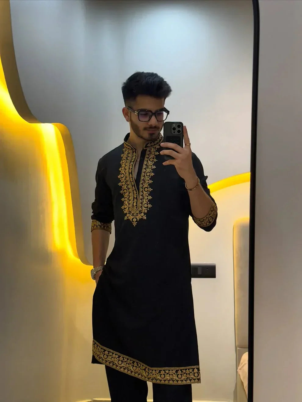 FESTIVAL SPECIAL ROYAL BLACK EMBROIDERED KURTA PAJAMA SET